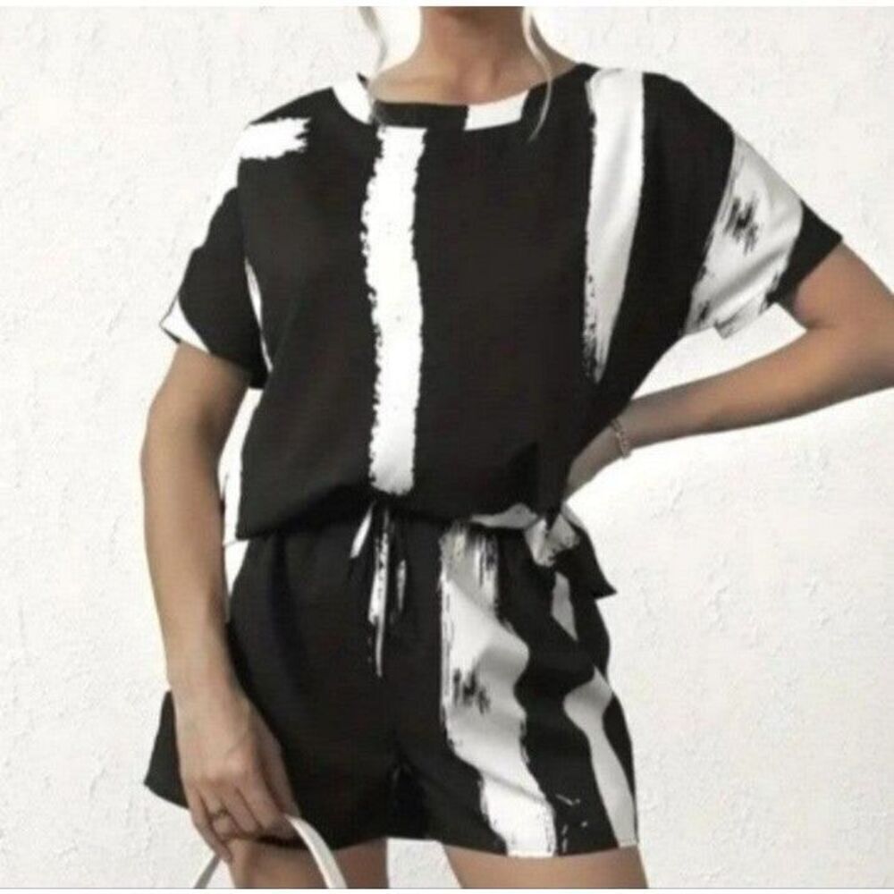 Ladies Colorblock Two piece short set sz X-large